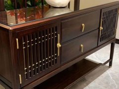 六和宝典资料网站厂家告诉你实木餐桌保养小窍门